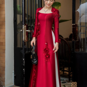 Áo dài Mẹ Châu Vũ MARYMY Lụa Bảo Ngọc Thiết Kế Cổ Vuông Thêu Hoa 3D