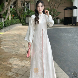 Áo Dài Cách Tân Ban Hạ MARYMY Chất Liệu Gấm Cao Cấp Thiết Kế Đính Charm Trước Ngực Kết Hợp Xẻ Tà Ngoài