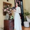 Áo Dài Truyền Thống Lụa Thạch Anh Kem MARYMY