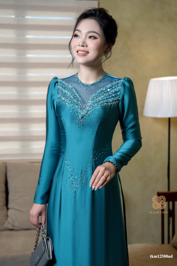 Áo dài mẹ sui Thủy Vân MARYMY Lụa Hàn Châu Cổ Tròn Đính Kết