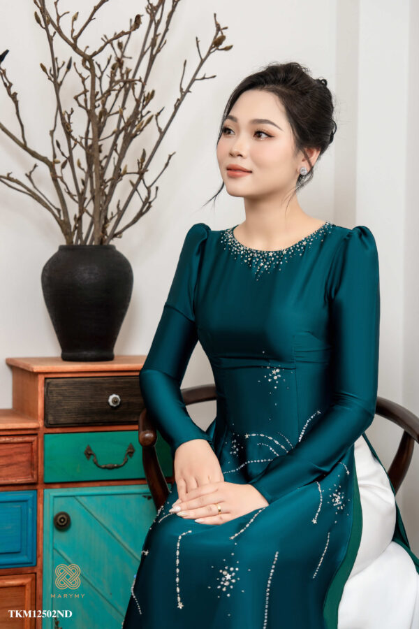 Áo dài mẹ sui Sắc Pháo Lụa Hàn Châu Tay Bồng Đính Kim Sa